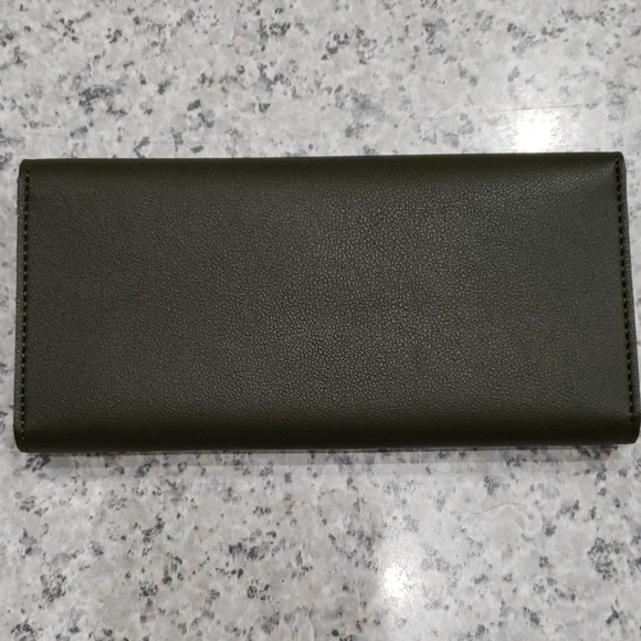 Wallet - Picture 2 of 7